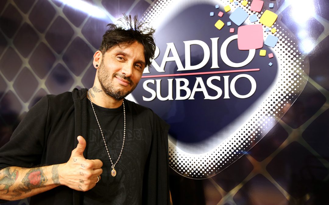 Radio Subasio: Fabrizio Moro a Subasio Music Club parla con Pippo Baudo e si commuove