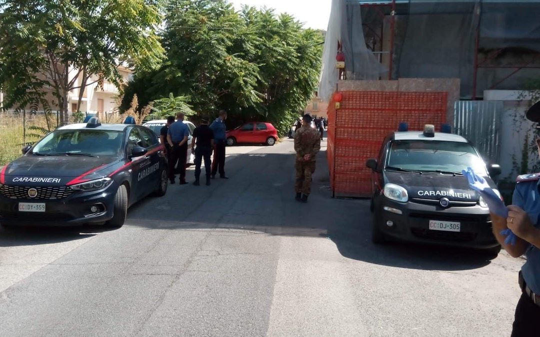 Le proteste dei residenti e i controlli per i migranti ospiti a Tropea
