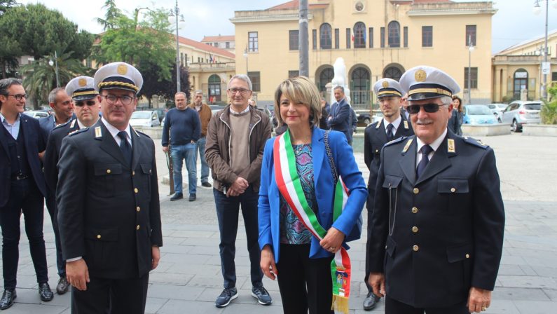 Ripristinato il bus del mare, collegherà la città con le MarinateLo annuncia il sindaco Maria Limardo. Ecco tutti gli orari