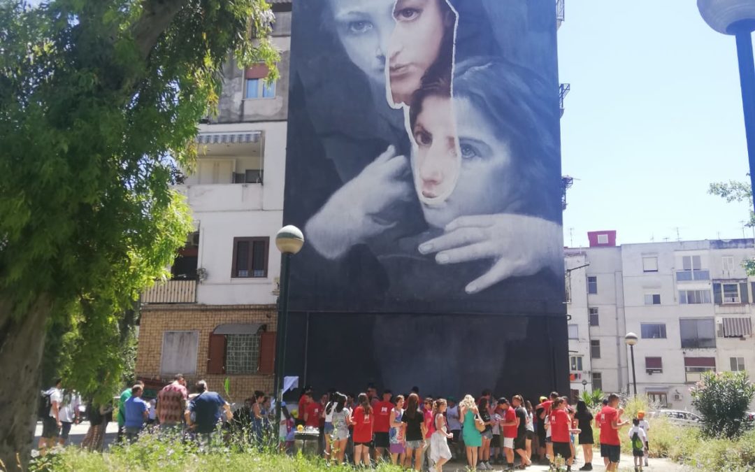 Napoli, il famoso street artista internazionale Gomez ha inaugurato il nuovo programma di riqualificazione artistica