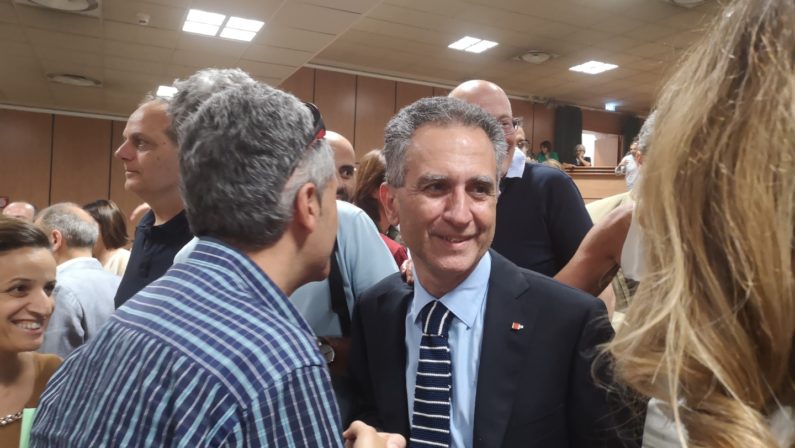 Unical, Crisci plaude all'elezione del suo successoreL'ex rettore critica la campagna mossa da Perrelli