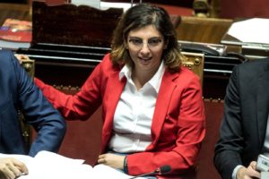 laura castelli.jpg