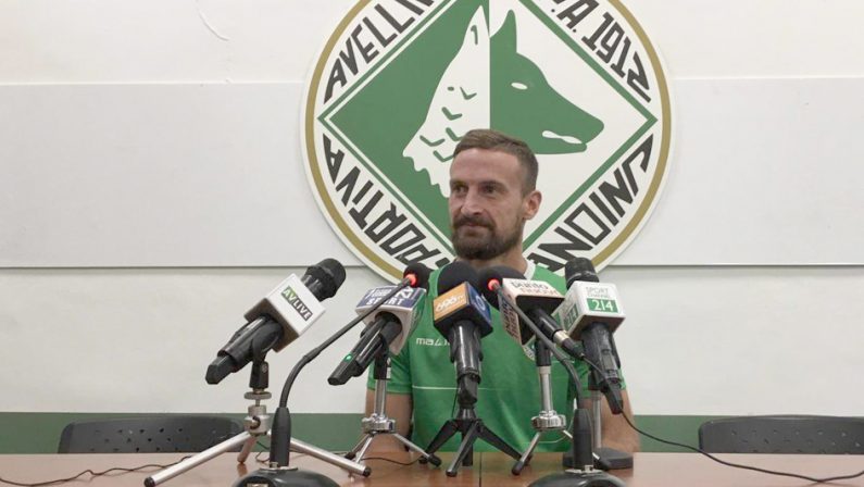 Calcio Avellino, Morero: “Affronteremo le difficoltà da vero gruppo. Sono grato alla città”