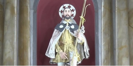 Pregiudicati tra i portatori della statua di San RoccoDopo le indagini annullata la processione nel Reggino