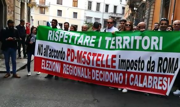 Elezioni regionali, circoli Pd Calabria da Zingaretti: «No a scelte dall’alto»