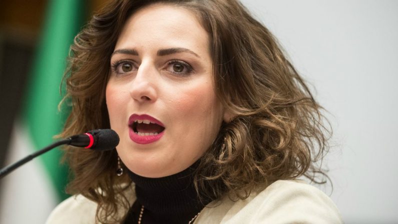 Dalila Nesci passa all'attacco: «Ho denunciato la 'Ndrangheta, non temo i probiviri e non lascio il Movimento Cinquestelle»