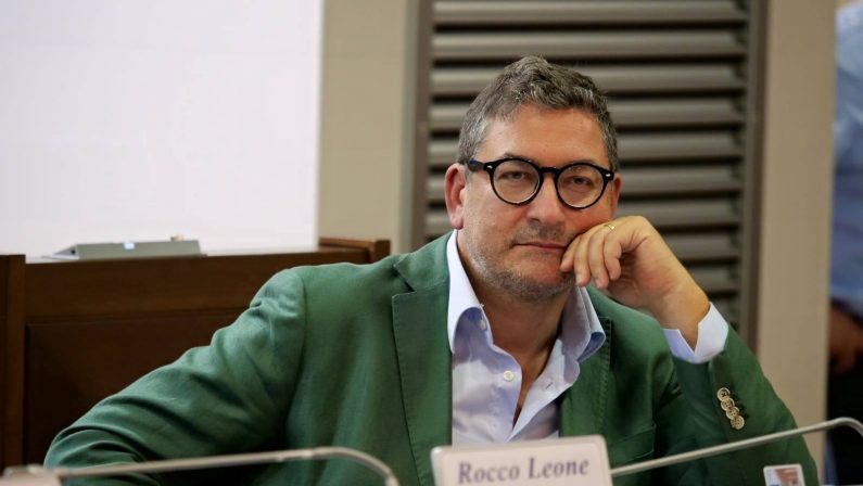 Intervista a Gianni Rosa: «La Regione si costituirà contro l’Eni»