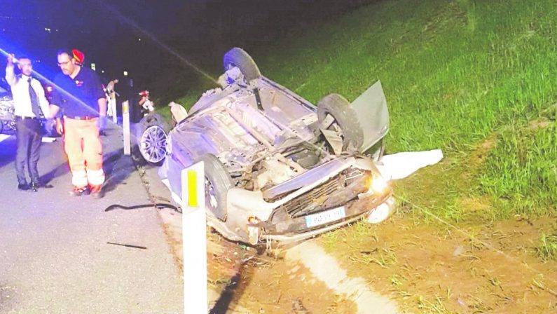 Gioia Tauro, muore dopo le nozze della figlia in un incidente stradale