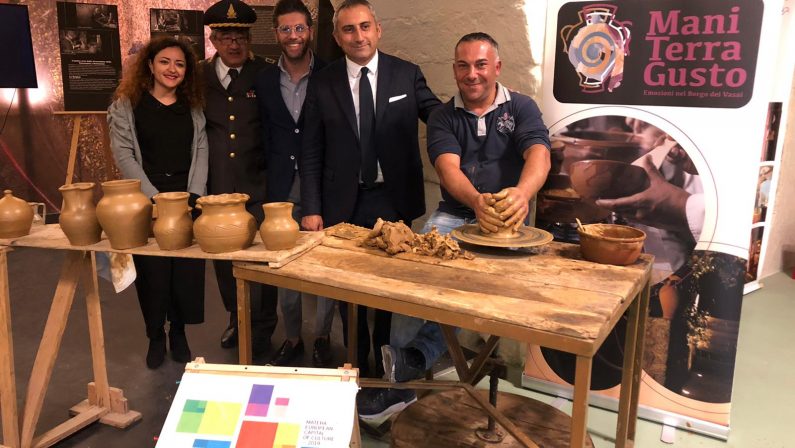 Tonnaroti e maestri vasai, la tradizione vibonese conquista “Matera 2019”