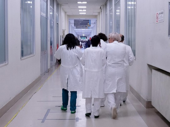 Sanità, il M5s torna all’attacco: “Assenza totale di organizzazione delle  strutture ospedaliere”