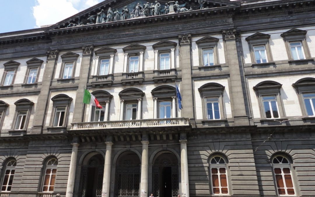 Lavoro, Università in campo