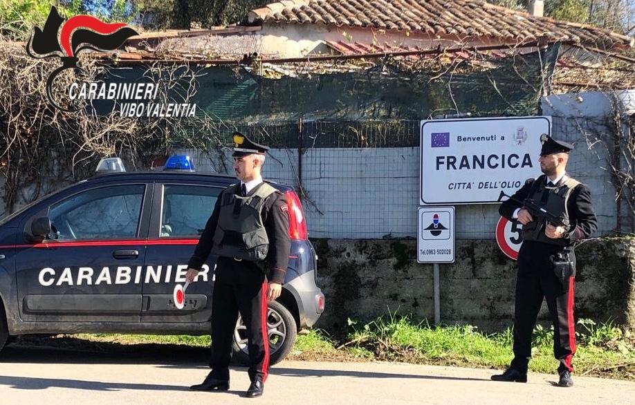 Controlli dei carabinier a Francica