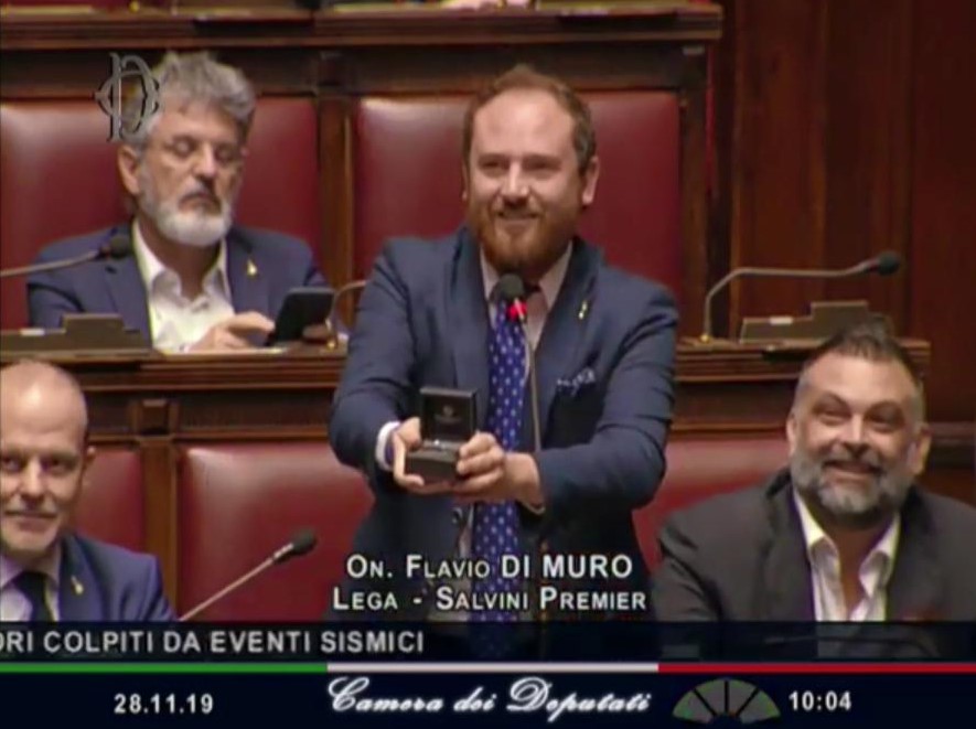 Il deputato Flavio Di Muro