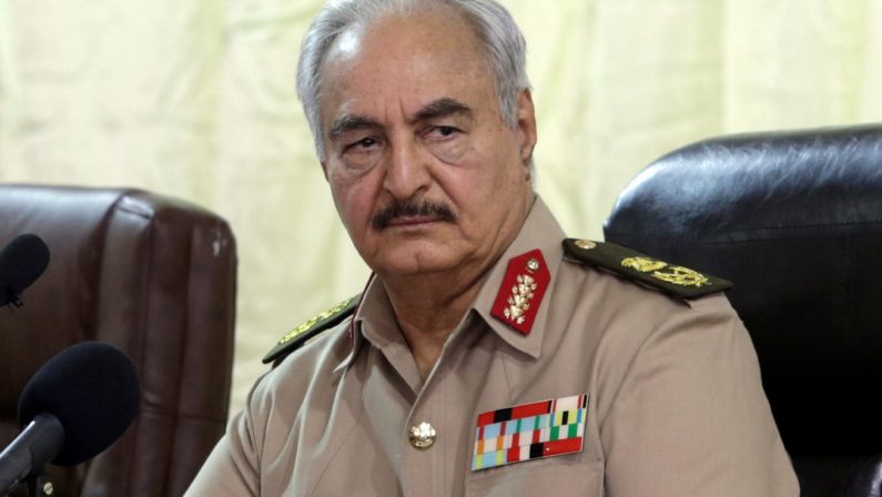 TACE L’ITALIA UMILIATA DA HAFTAR