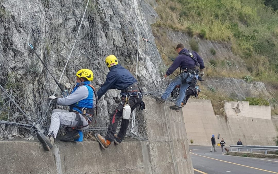 Vibo, cadono massi sulla Strada provinciale 23, ma era tutto programmato