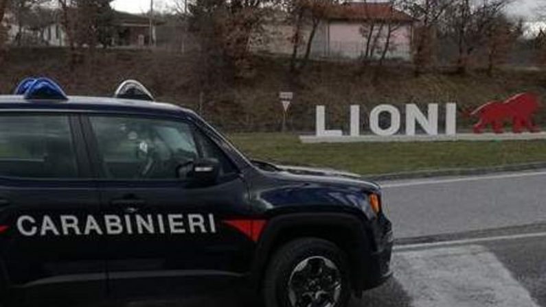 Attivava contratti di energia elettrica illecitamente, 50enne denunciato dai carabinieri di Lioni
