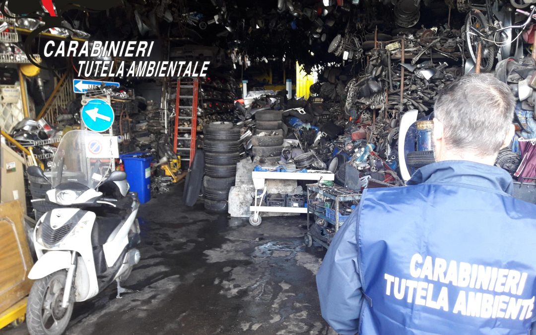 Carabinieri del Noe scoprono attività autodemolizione abusiva