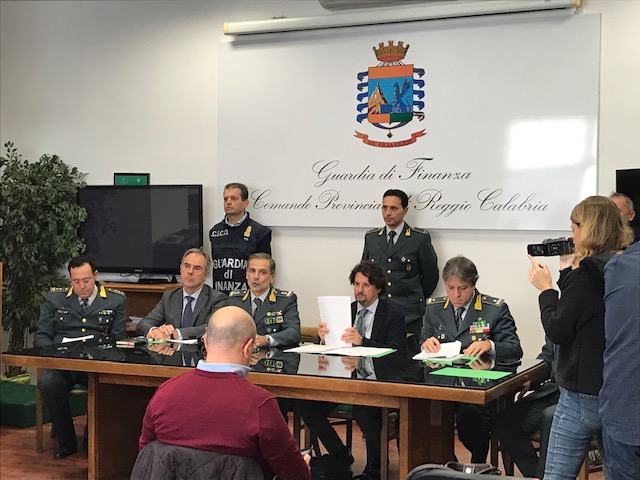 La conferenza stampa della presentazione dell'operazione