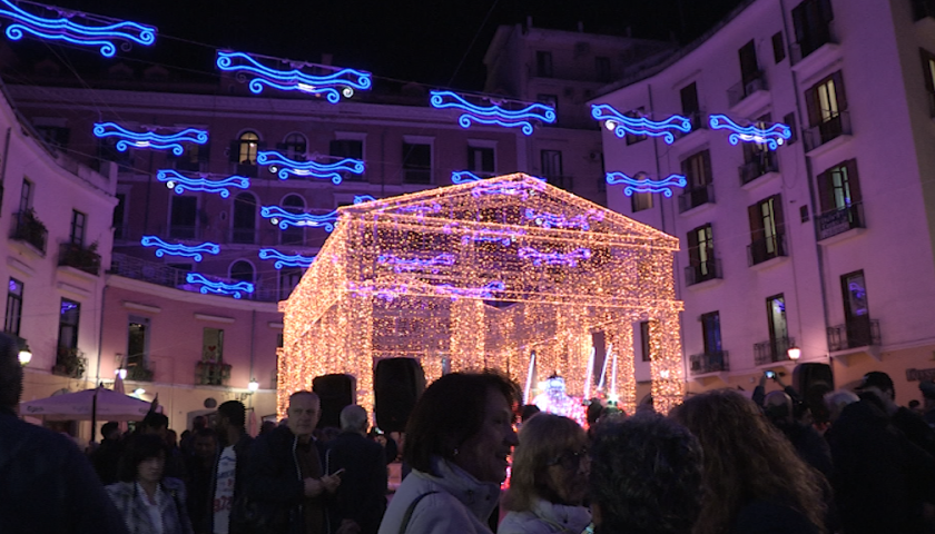 Luci d’Artista a Salerno, De Luca: due milioni di turisti