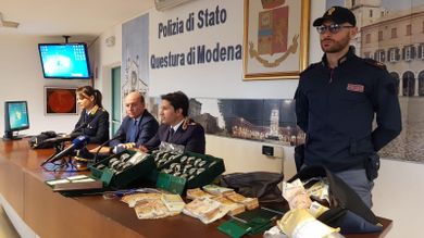 Recuperati 10 milioni di gioielli rubati a portavalori, fermati 2 autisti crotonesi