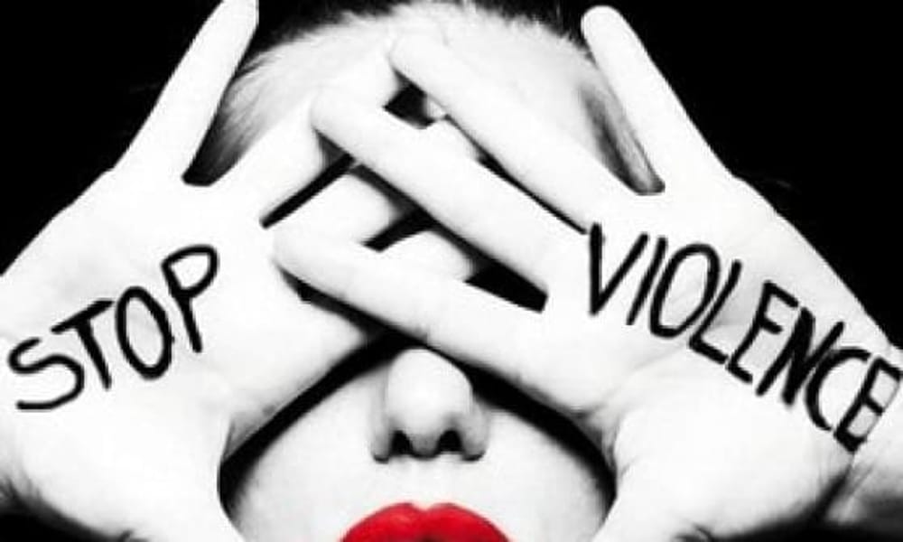 Violenza sulle donne, in Puglia nel 2020 si sono rivolte ai centri antiviolenza in 2349