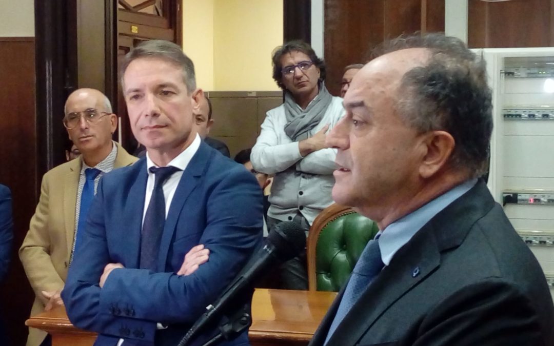 Il procuratore della Calabria Nicola Gratteri presenta il neo procuratore di Vibo Camillo Falvo
