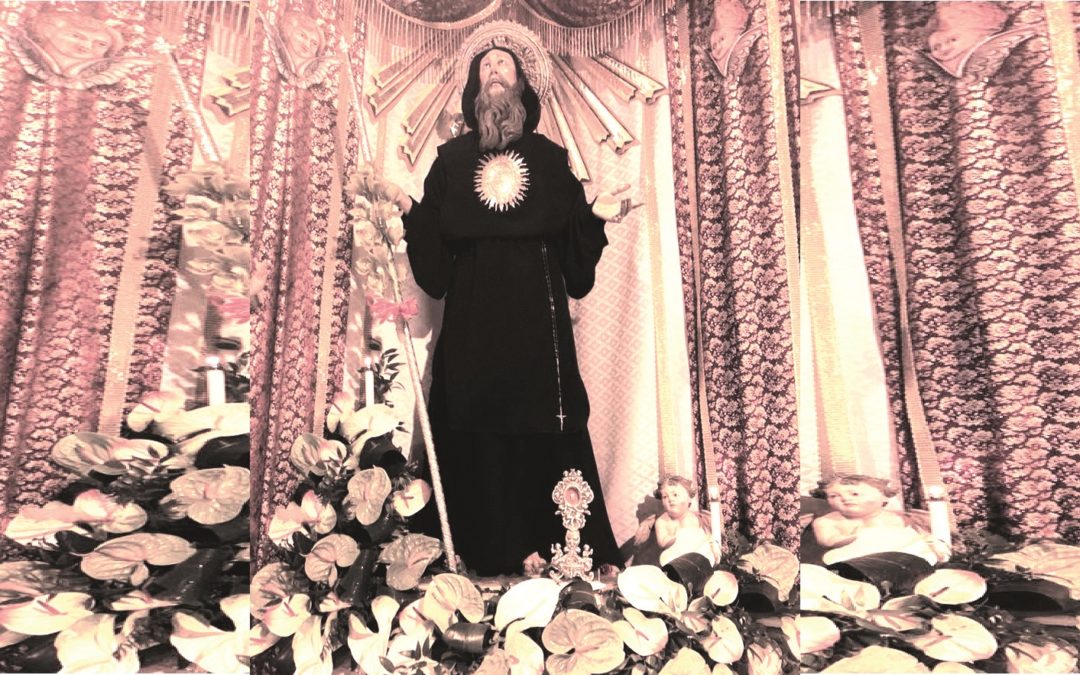 La statua di San Francesco contesa
