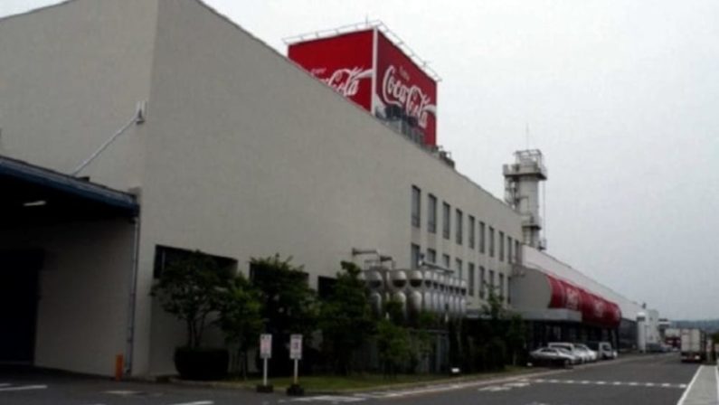 Sugar e plastic tax, la Coca Cola minaccia di lasciare il Sud