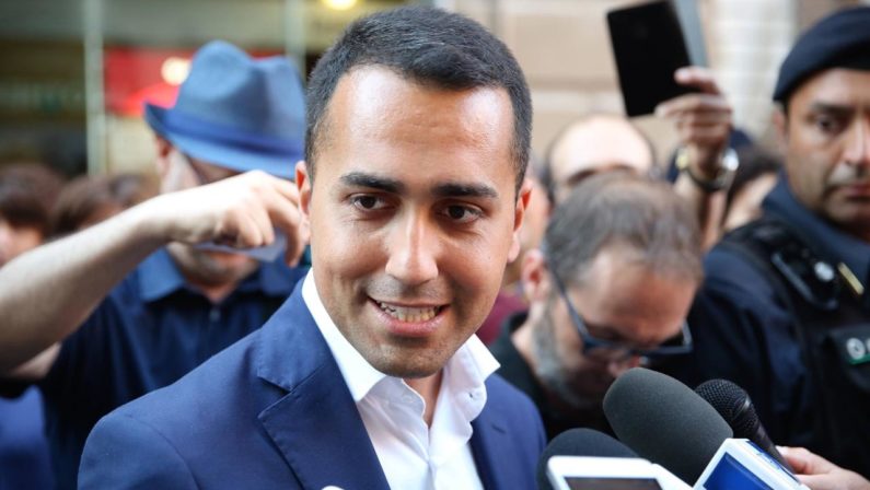 Reddito di cittadinanza, Di Maio: «Più attenzione ai furbetti che all'operazione di Gratteri contro la 'ndrangheta»