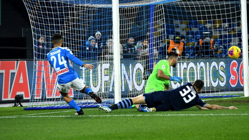 FOTO - Il Napoli vola in Coppa Italia battendo la Lazio, le immagini della vittoria