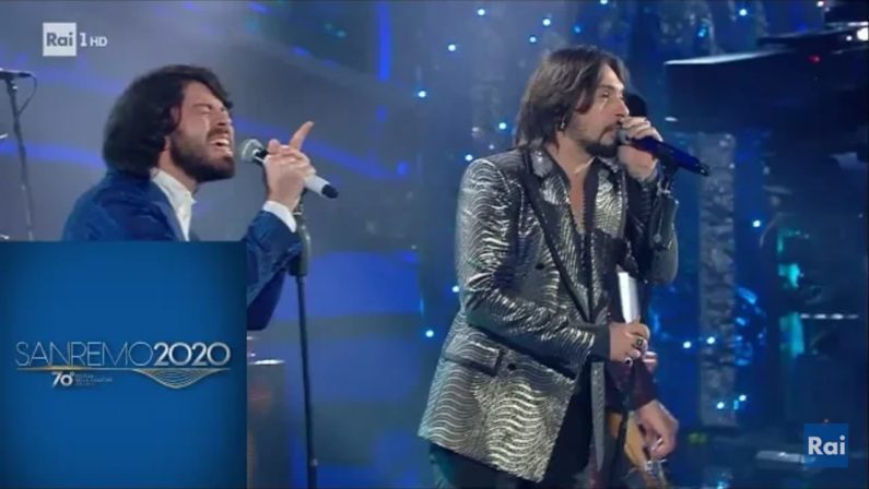 Matteo Mobrici, il frontman di “Canova": da Ricadi al palco dell'Ariston