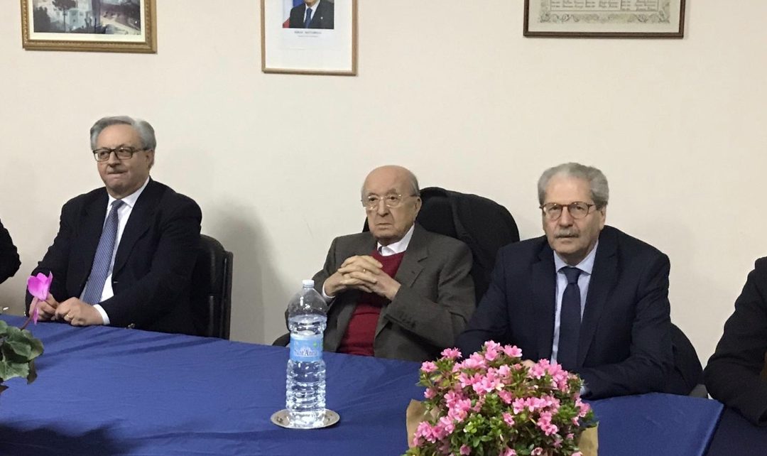 De Mita boccia Costa:  i 5s sono solo un ricordo. De Luca?  E’ ancora presto