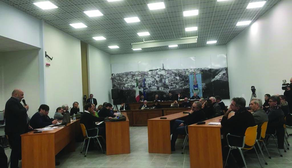 La seduta di ieri del Consiglio comunale di Matera in cui si è discusso della mozione di sfiducia al primo cittadino