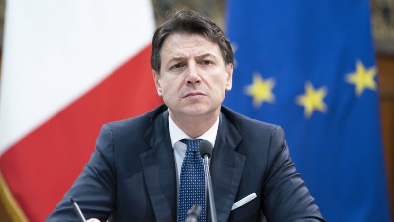 RI-FATE PRESTO/8 LETTERA AL PREMIER
PRESIDENTE CONTE, TOLGA IL FRENO A MANO