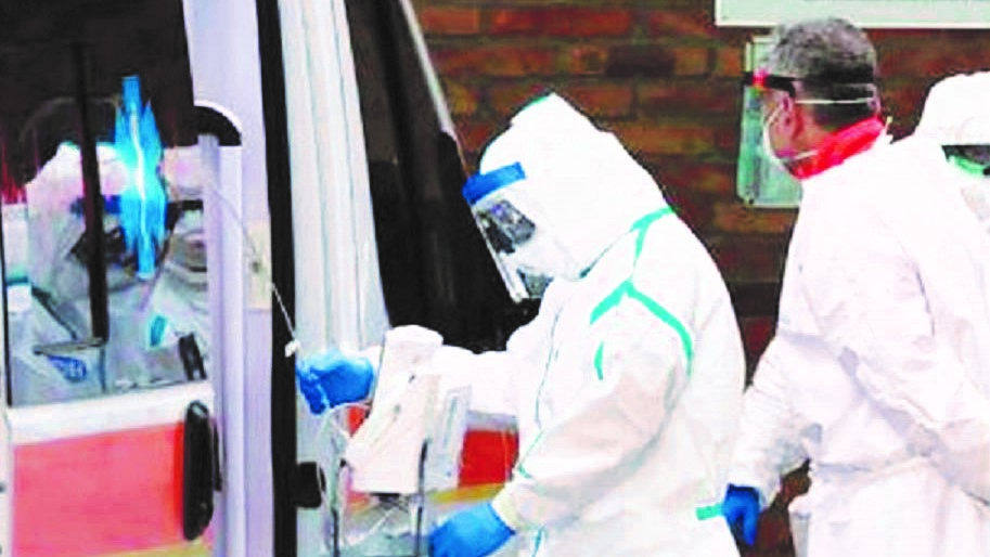 Coronavirus, Tarsia e Viggiani: «Persino il 118 senza mascherine» La denuncia di Cittadinanzattiva-Tdm