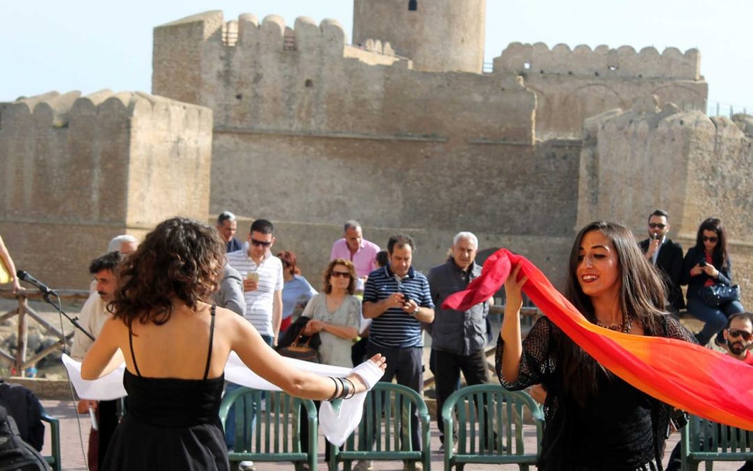 Uno spettacolo di tarantella con "Calabria Sona"