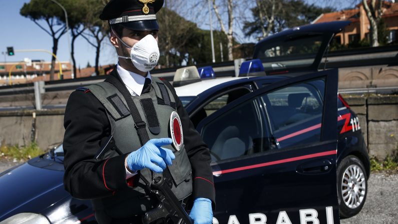 Napoli: Carabiniere salva la vita ad un bimbo di 10 anni che stava soffocando