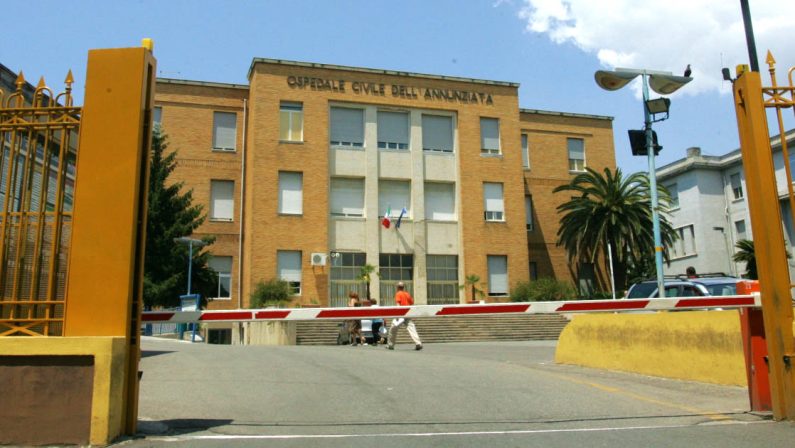 Cosenza, lista d'attesa non per tutti: l'ospedale indaga su un uso scorretto delle sale operatorie