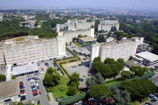 Coronavirus/ Ospedale Cotugno al limite, si ricorre alla Federico II