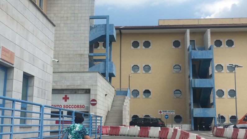 Covid, incubo all'ospedale Moscati di Avellino