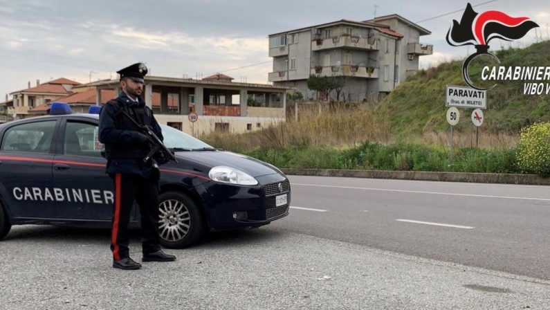 Minorenne accoltella rivale in amore nel Vibonese