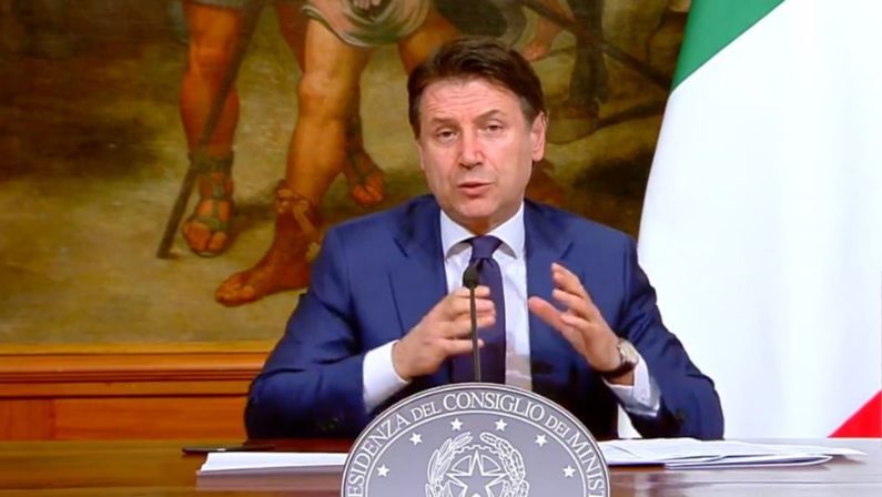 Arriva il Decreto Rilancio da 55 miliardi, Conte: «Grido d'allarme del Paese non ci è sfuggito». Ecco le misure - VIDEO