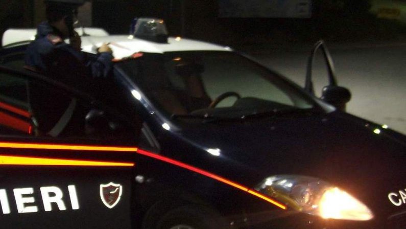 San Gregorio, tre auto incendiate, una era di una candidata alle comunali. Indagini dei carabinieri