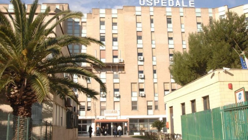 Assistente sociale aggredita in strada nel Crotonese