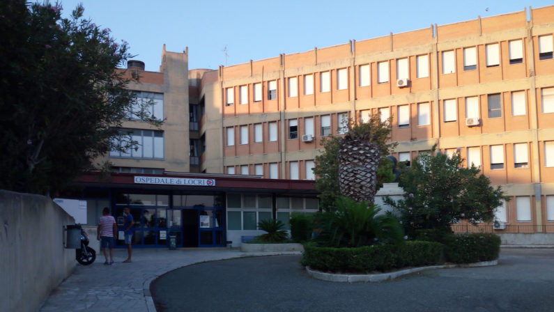 Ancora un infermiere aggredito nell'ospedale di Locri, è il terzo in un mese