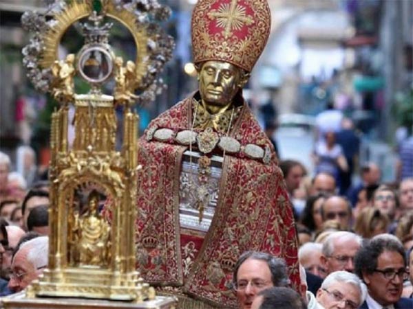 Il culto di San Gennaro candidato  a patrimonio immateriale Unesco