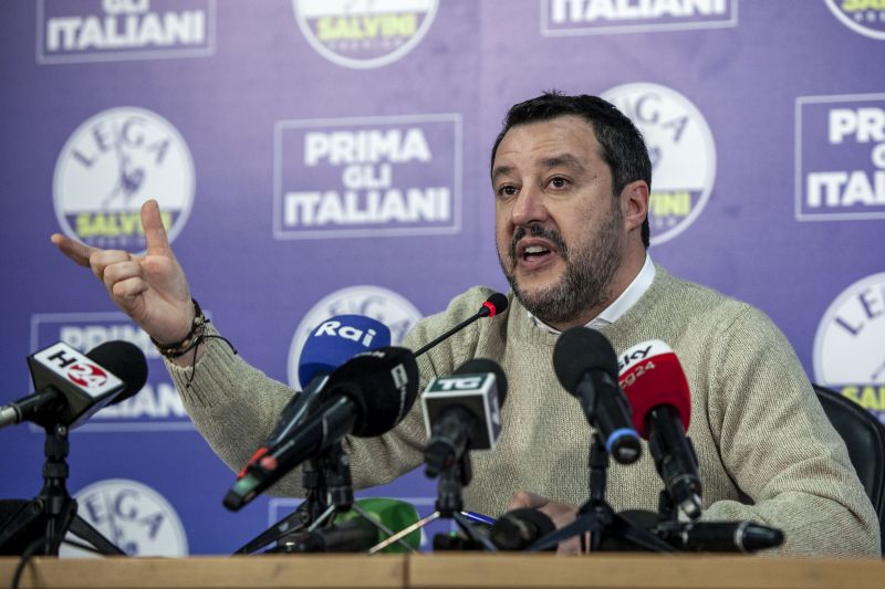Open Arms, giunta del Senato dice no a processo per Salvini
