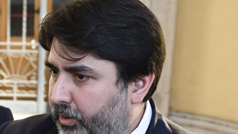 Solinas “Certificato negatività in Sardegna?No a litanie neocentraliste”