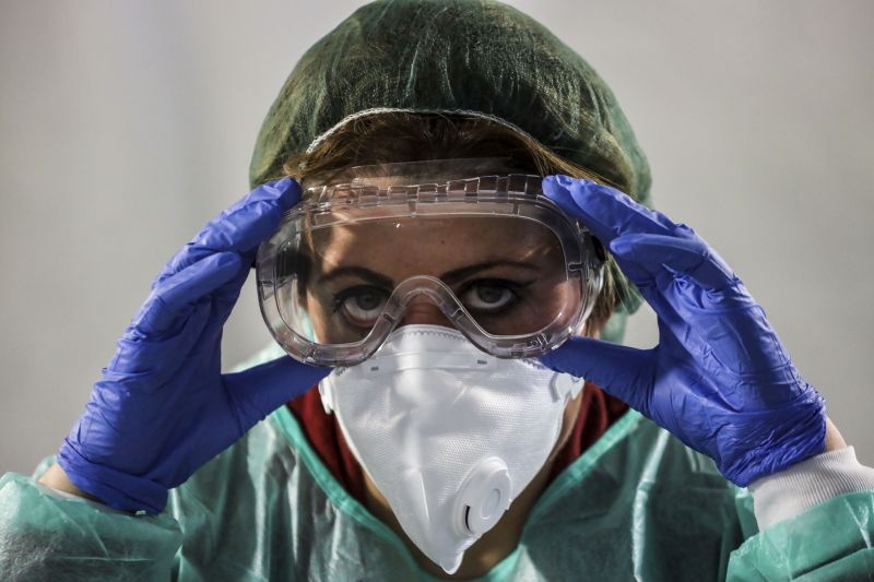 Coronavirus, italiani temono più epidemia “economica” che sanitaria