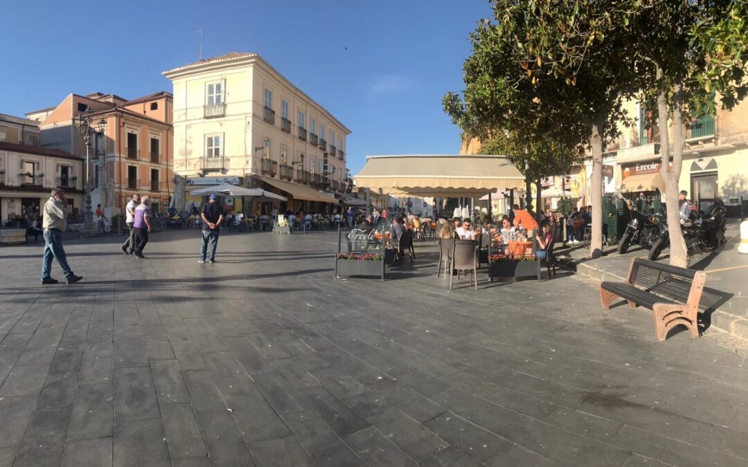 Il primo week end della fase due: a Vibo Valentia piazze, vie e lungomari si rianimano